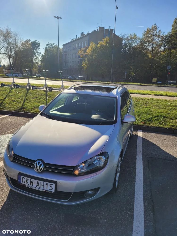 Volkswagen Golf 1.6 TDI DPF Highline - 4