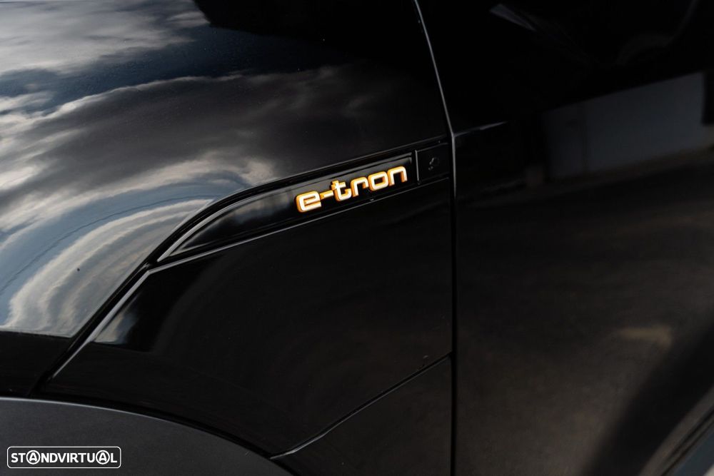 Audi e-tron Sportback 55 quattro Advanced - 43