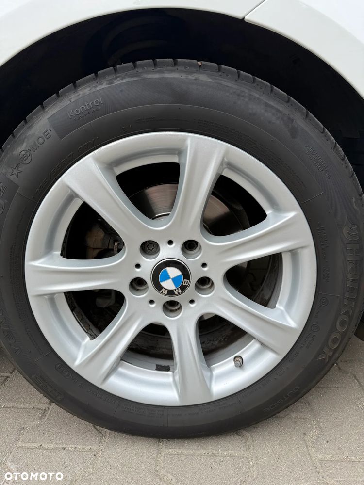 BMW 3GT 318d - 26