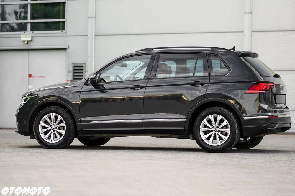 Volkswagen Tiguan - 20