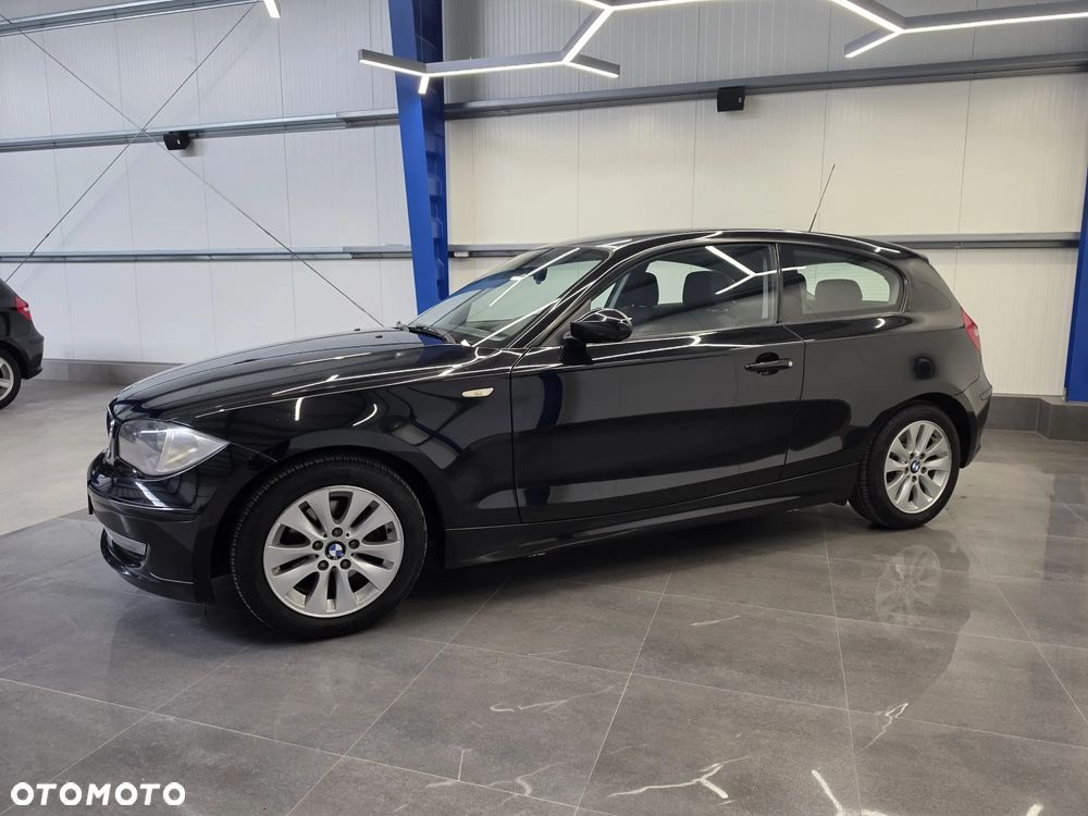 BMW Seria 1 118i - 3