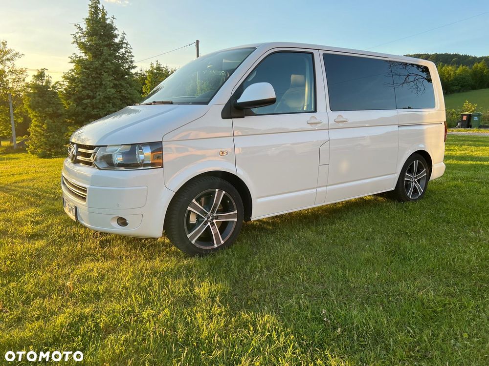 Volkswagen Multivan - 5