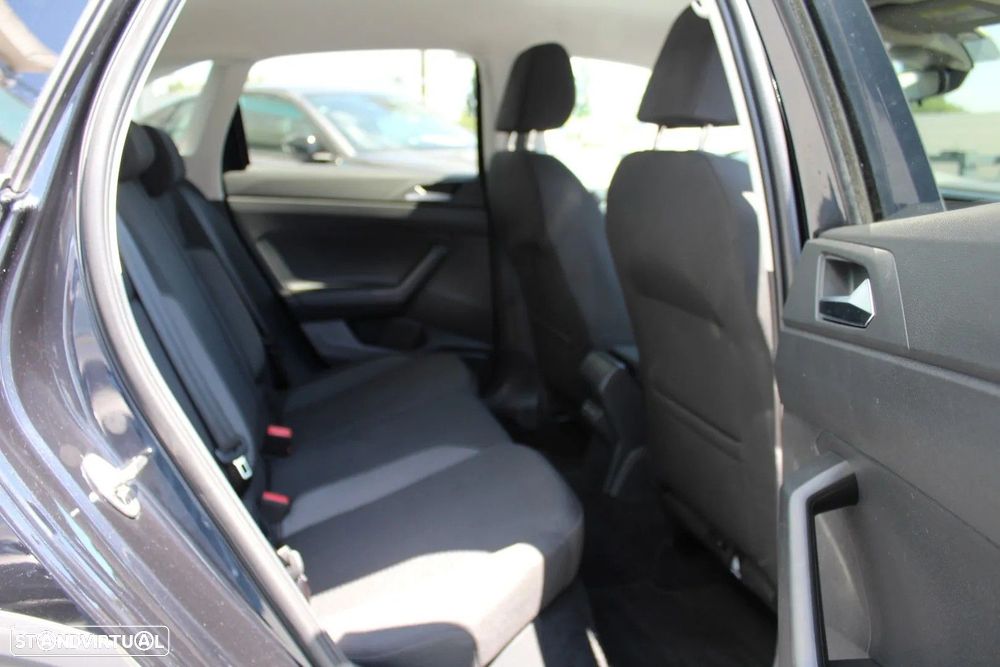 VW Taigo 1.0 TSI Urban DSG - 17