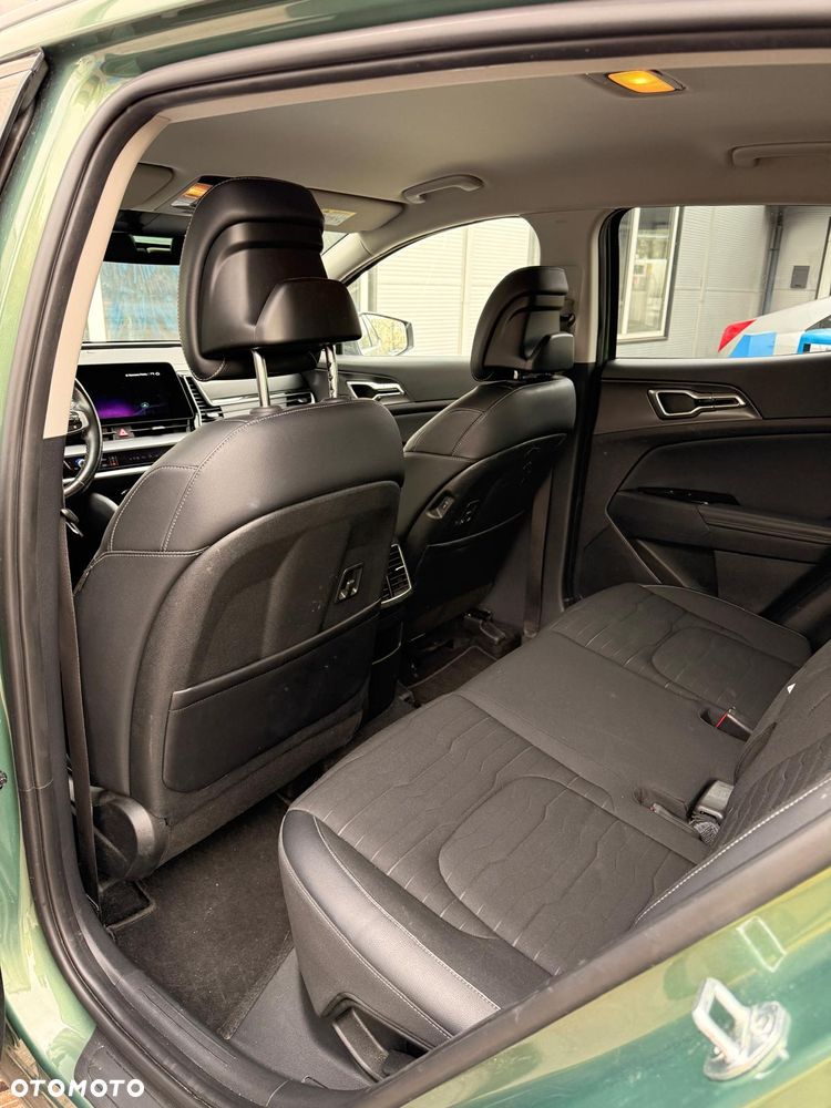 Kia Sportage 1.6 T-GDI MHEV Business Line 2WD DCT - 11