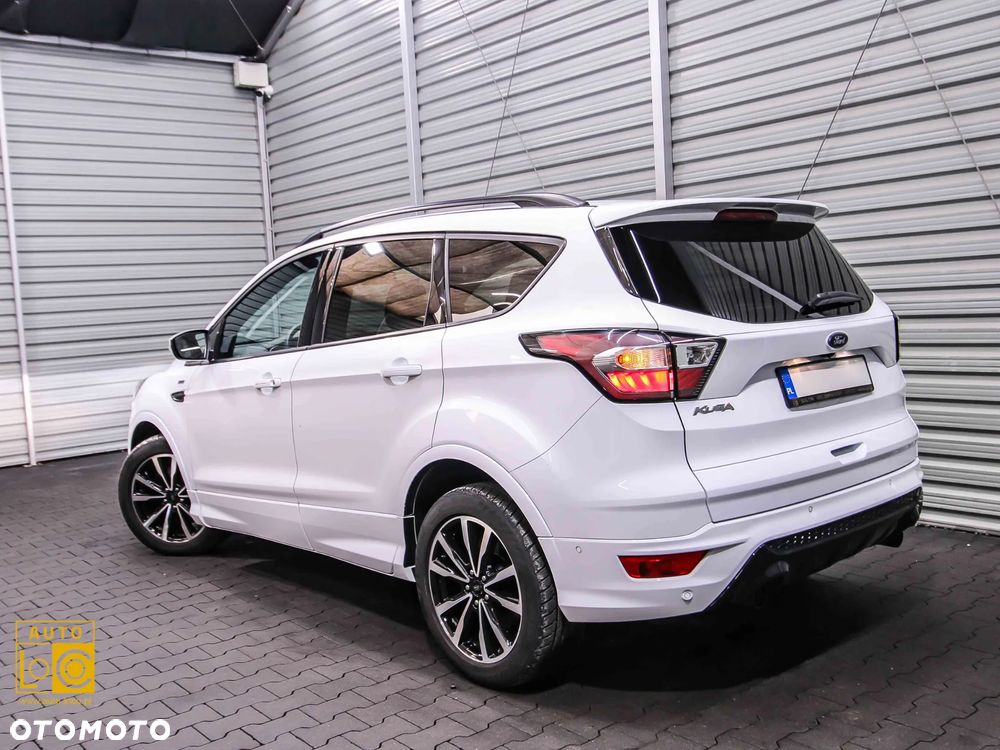 Ford Kuga 2.0 TDCi 4x4 ST-Line - 4