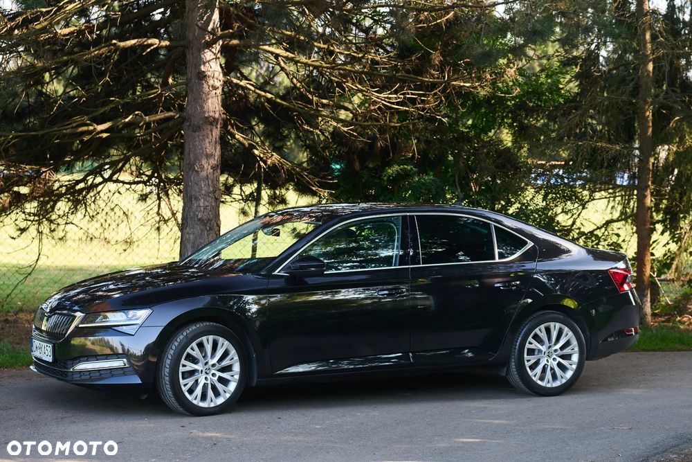 Skoda Superb 2.0 TDI SCR 4x4 Style DSG - 4