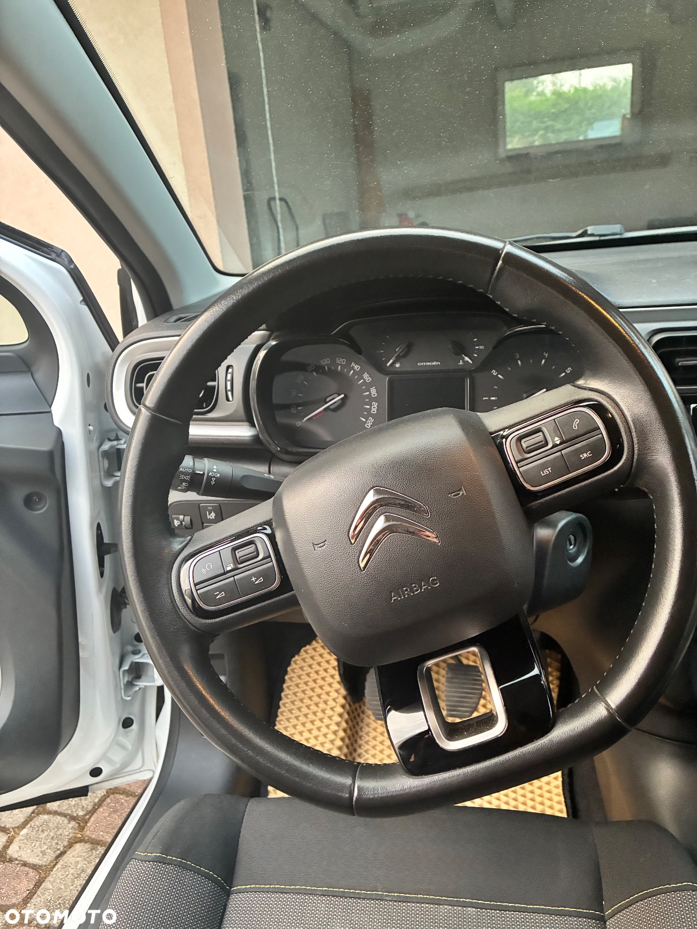 Citroën C3 1.5 BlueHDi C-Series - 8