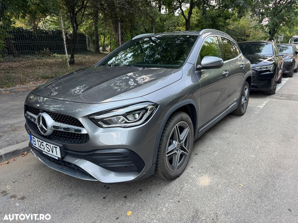 MERCEDES-BENZ Gla