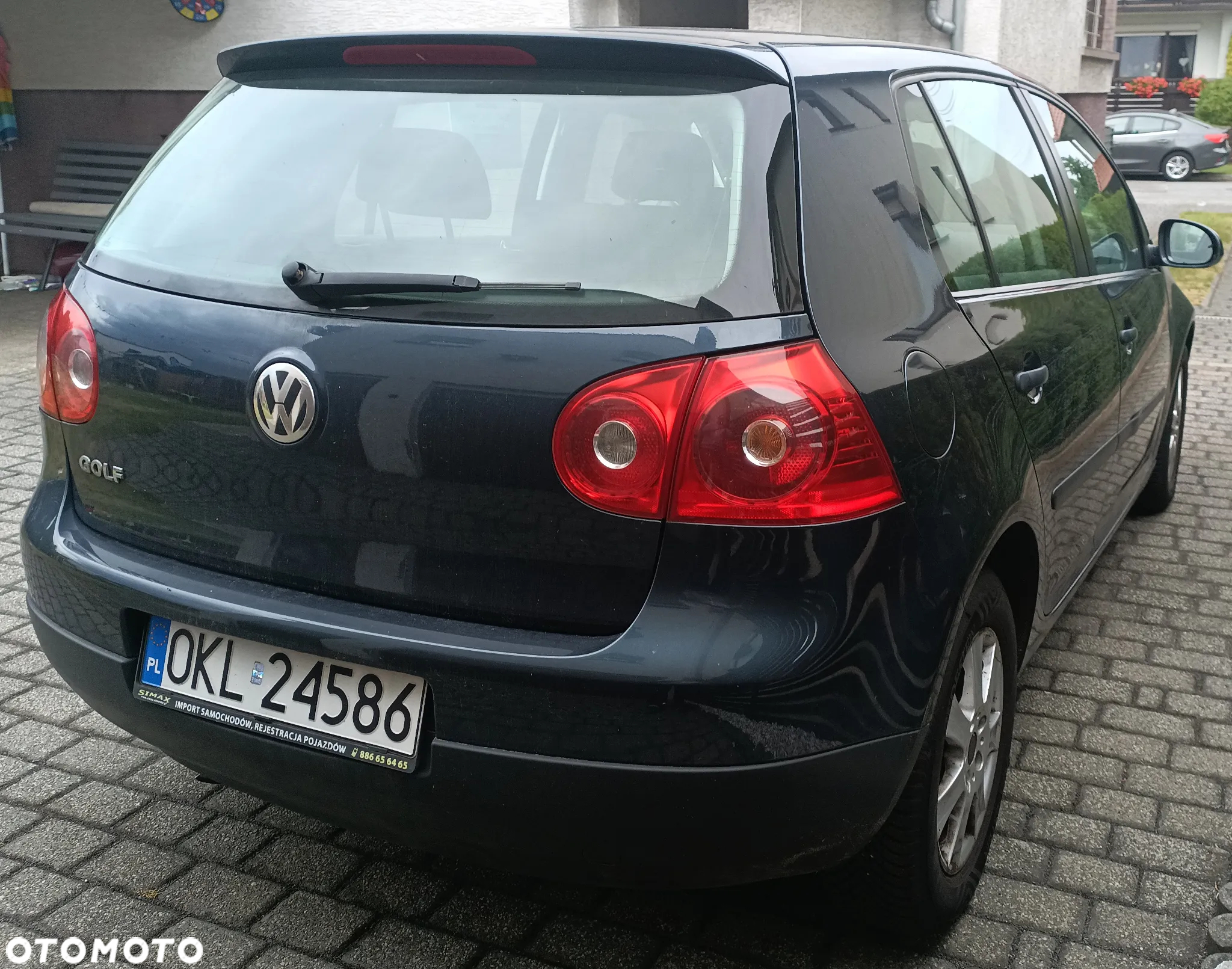 Volkswagen Golf - 5