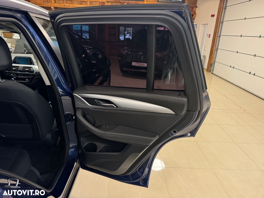 BMW X3 xDrive20d Aut. Advantage - 16
