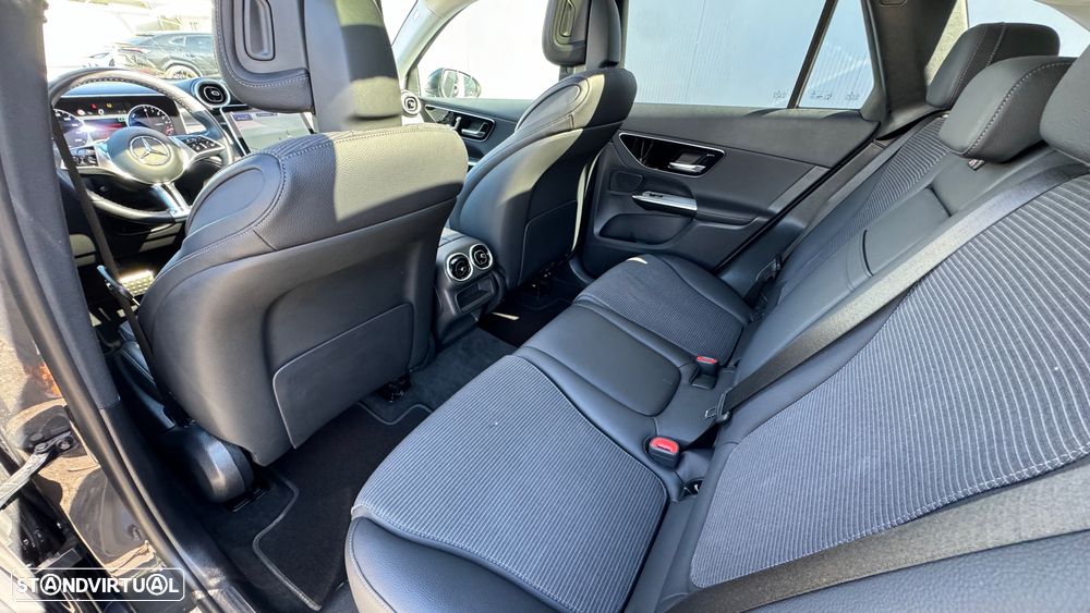 Mercedes-Benz GLC 300 de 4Matic - 35