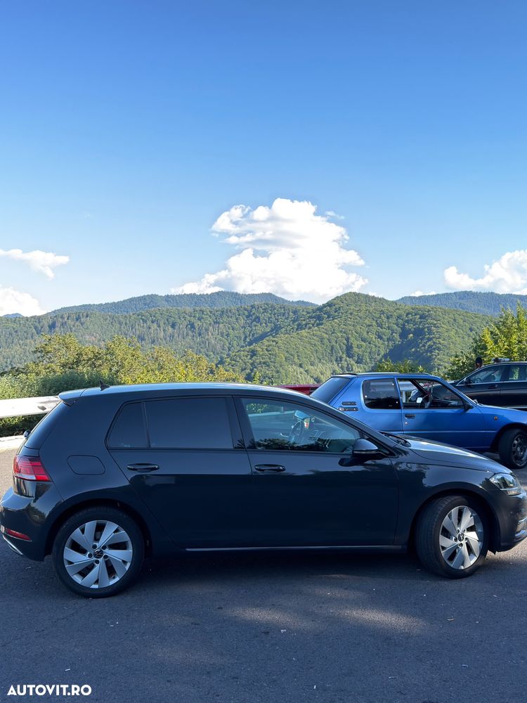 Volkswagen Golf 1.6 TDI Comfortline - 13