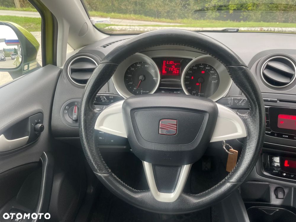 Seat Ibiza 1.4 16V Sport - 20