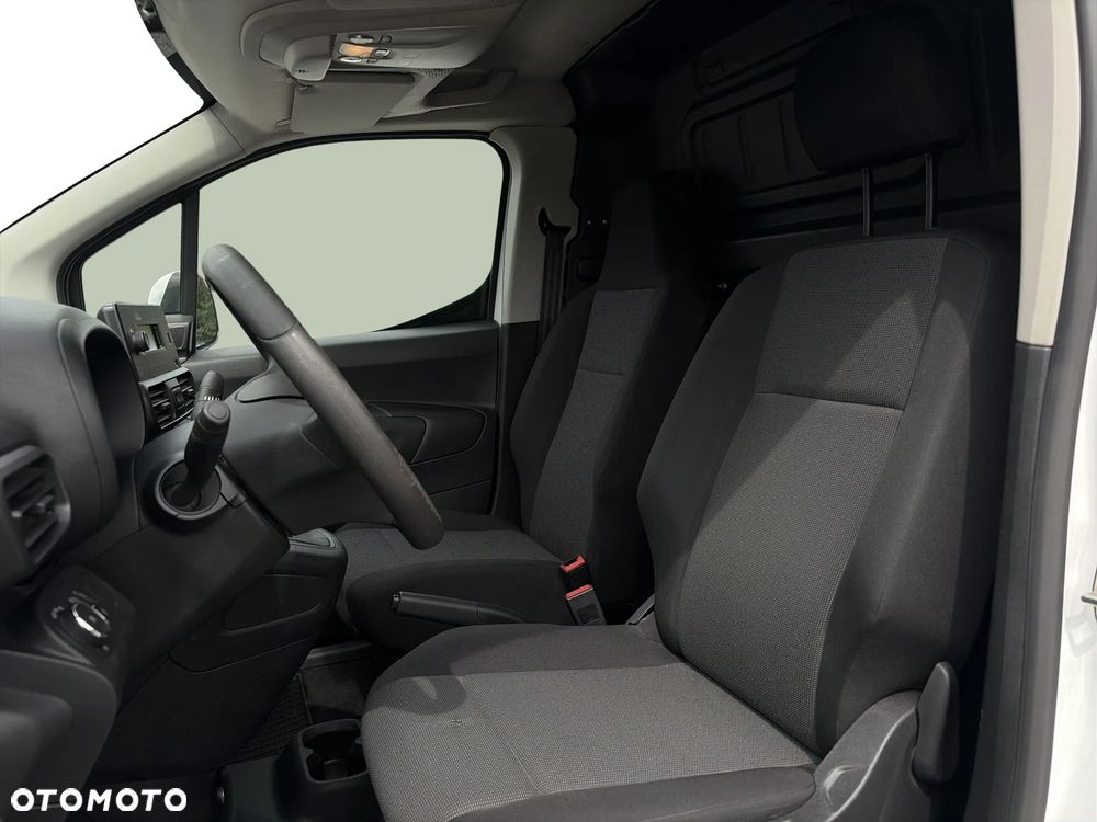 Opel COMBO XL ESSENTIA L2 VAN 1,5 CDTI 131KM_SalonPL_F-VAT23 - 10