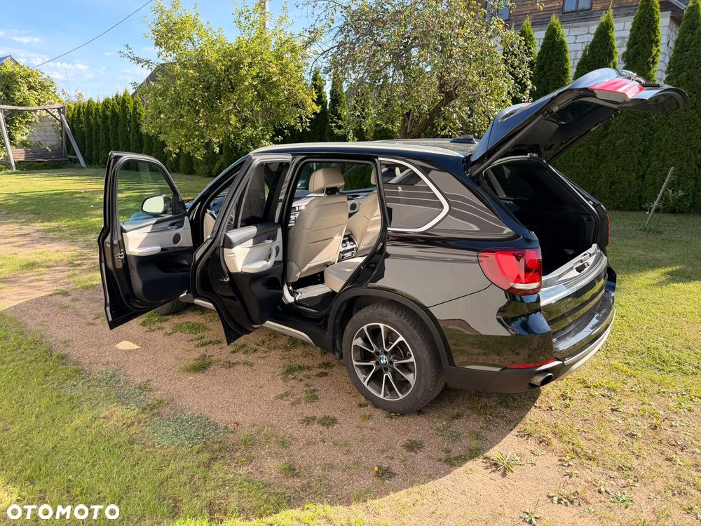 BMW X5 xDrive35i - 7