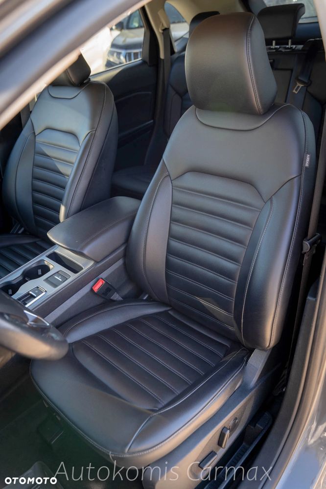 Ford Edge - 16