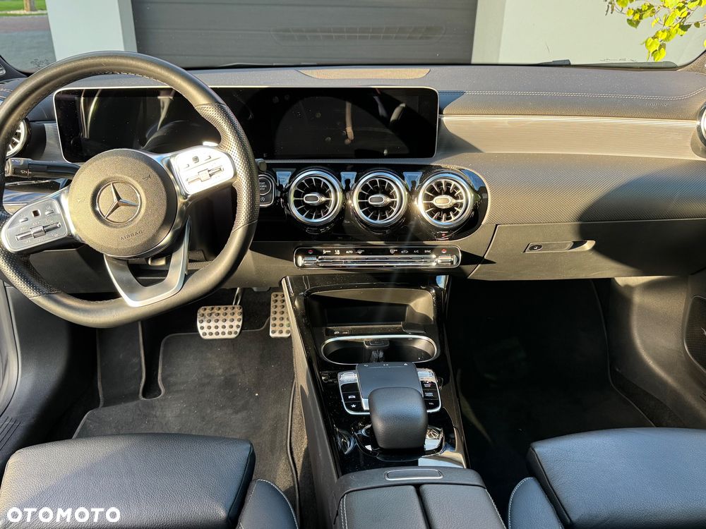 Mercedes-Benz CLA 250 4-Matic AMG Line 7G-DCT - 10