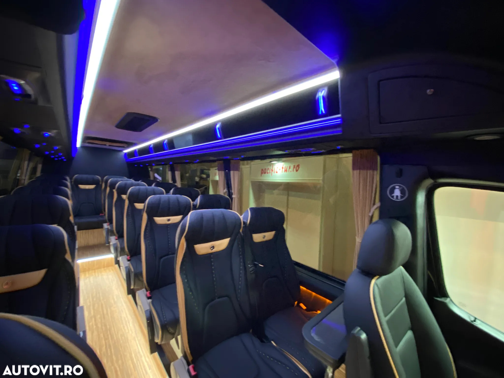 Mercedes-Benz 519 19+1+1 LOCURI vip  *COC* - 16