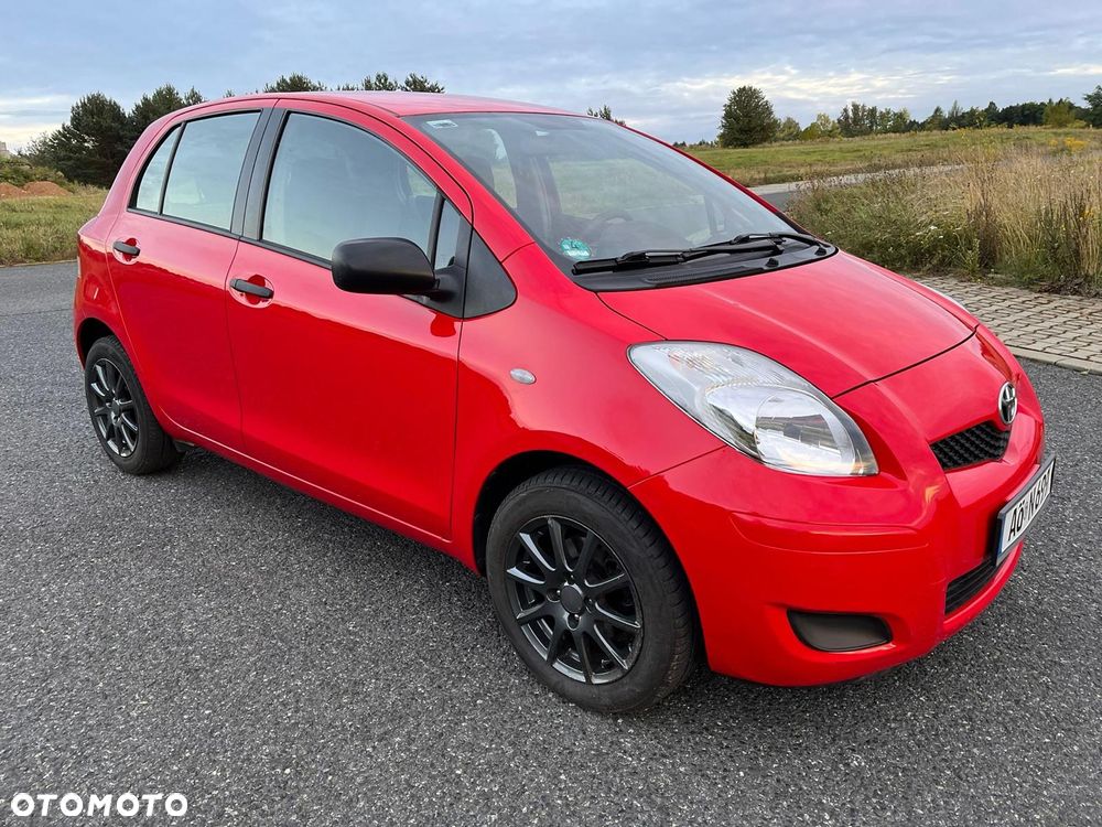 Toyota Yaris 1.0 Terra A/C - 2