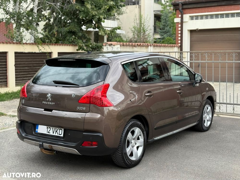 Peugeot 3008 HYbrid4 2.0 HDI FAP ETG + Electric - 4