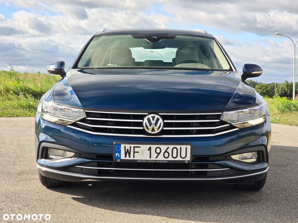 Volkswagen Passat Variant 2.0 TDI EVO Elegance DSG - 15