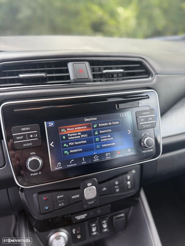 Nissan Leaf N-Connecta - 36