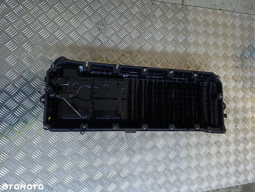 POKRYWA ZAWORÓW GŁOWICY RENAULT GAMA D DTI 8 VOLVO FL FE D8K - 2