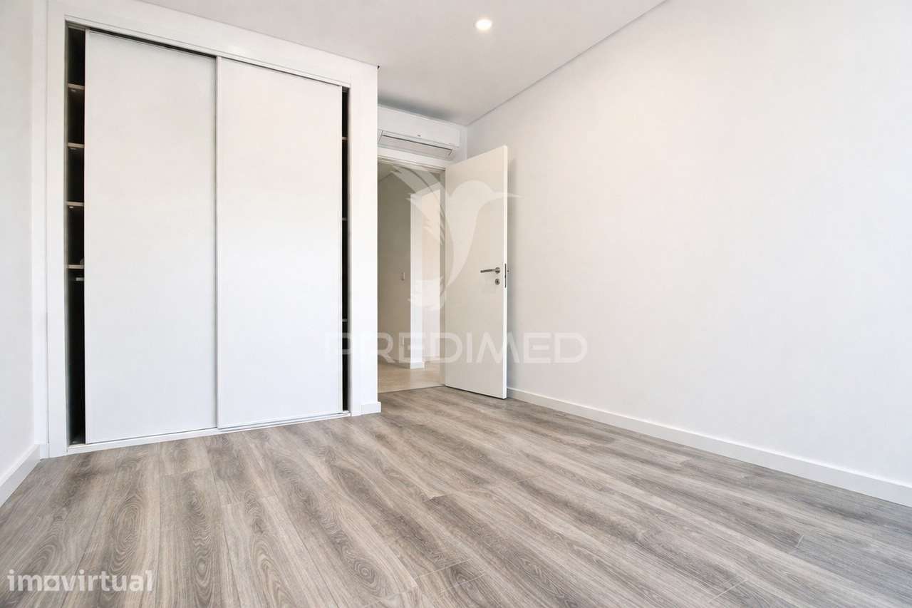 Apartamento T2 - Grande imagem: 5/15