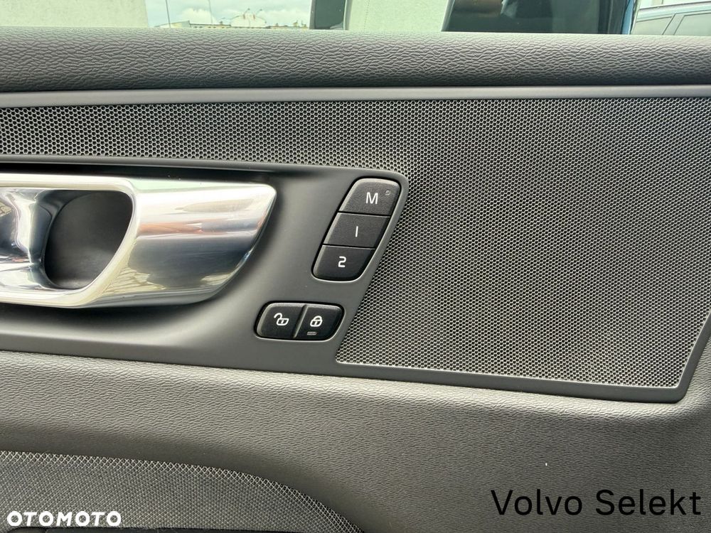Volvo XC 60 - 13