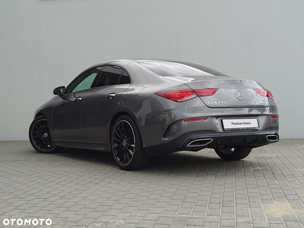 Mercedes-Benz CLA - 7