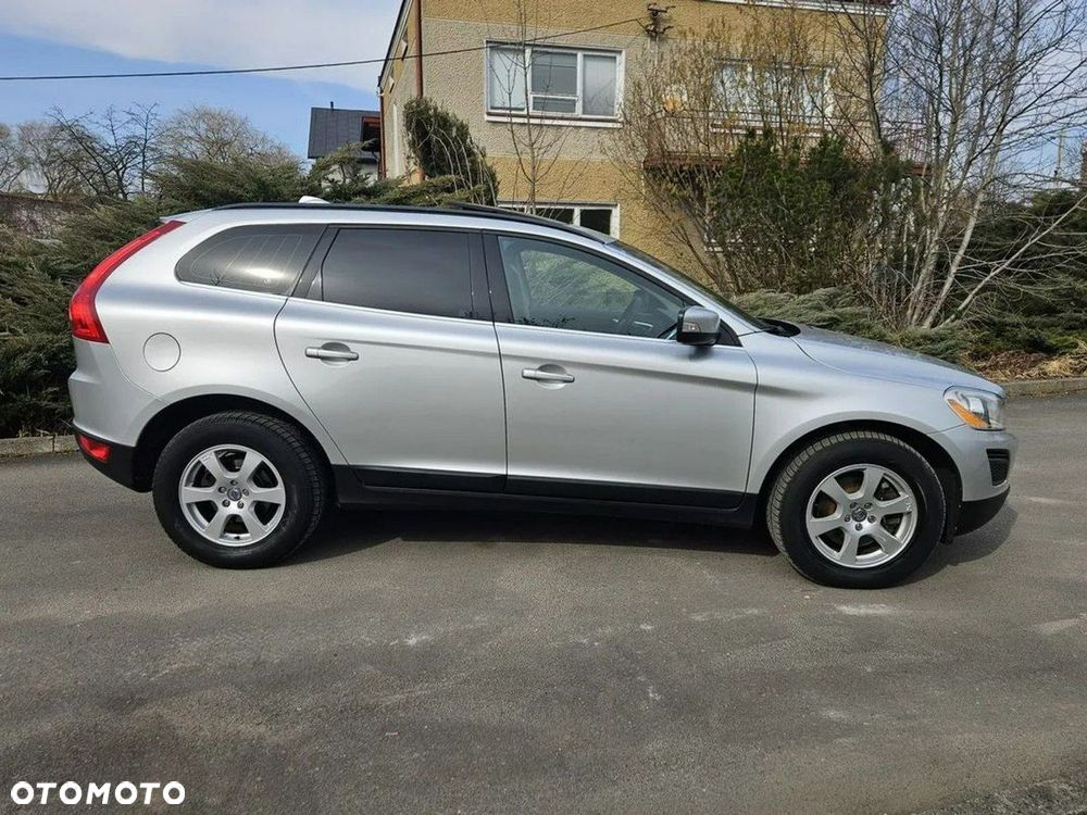 Volvo XC 60 D3 Momentum - 2