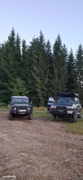 Land Rover Defender 90 Hard Top - 4
