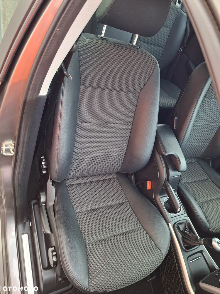 Mercedes-Benz Klasa B 180 BlueEFFICIENCY - 20