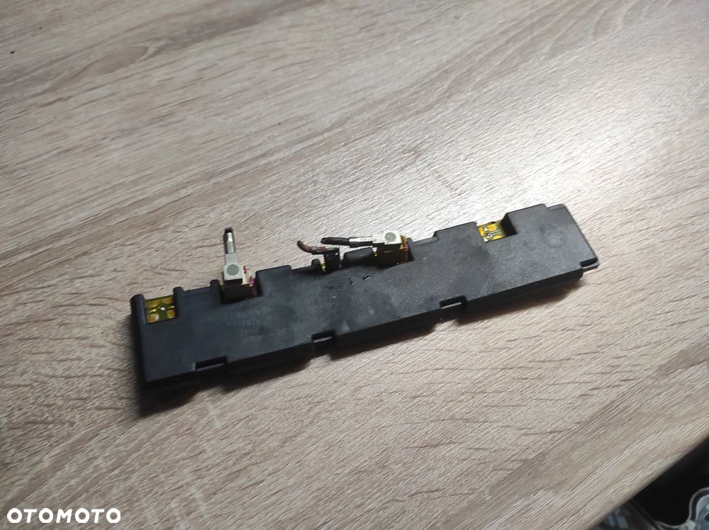 WZMACNIACZ RADIA MODUŁ AUDIO ANTENY 4F5035225L AUDI A6 C6 SEDAN SPRAWNY GWARANCJA WYSYŁKA !!!!! - 1