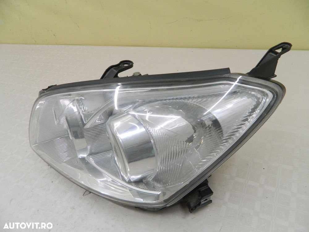 Far stanga Toyota Rav 4 Halogen, 2004, 2005, 2006, 2007, 2008, 2009. - 4