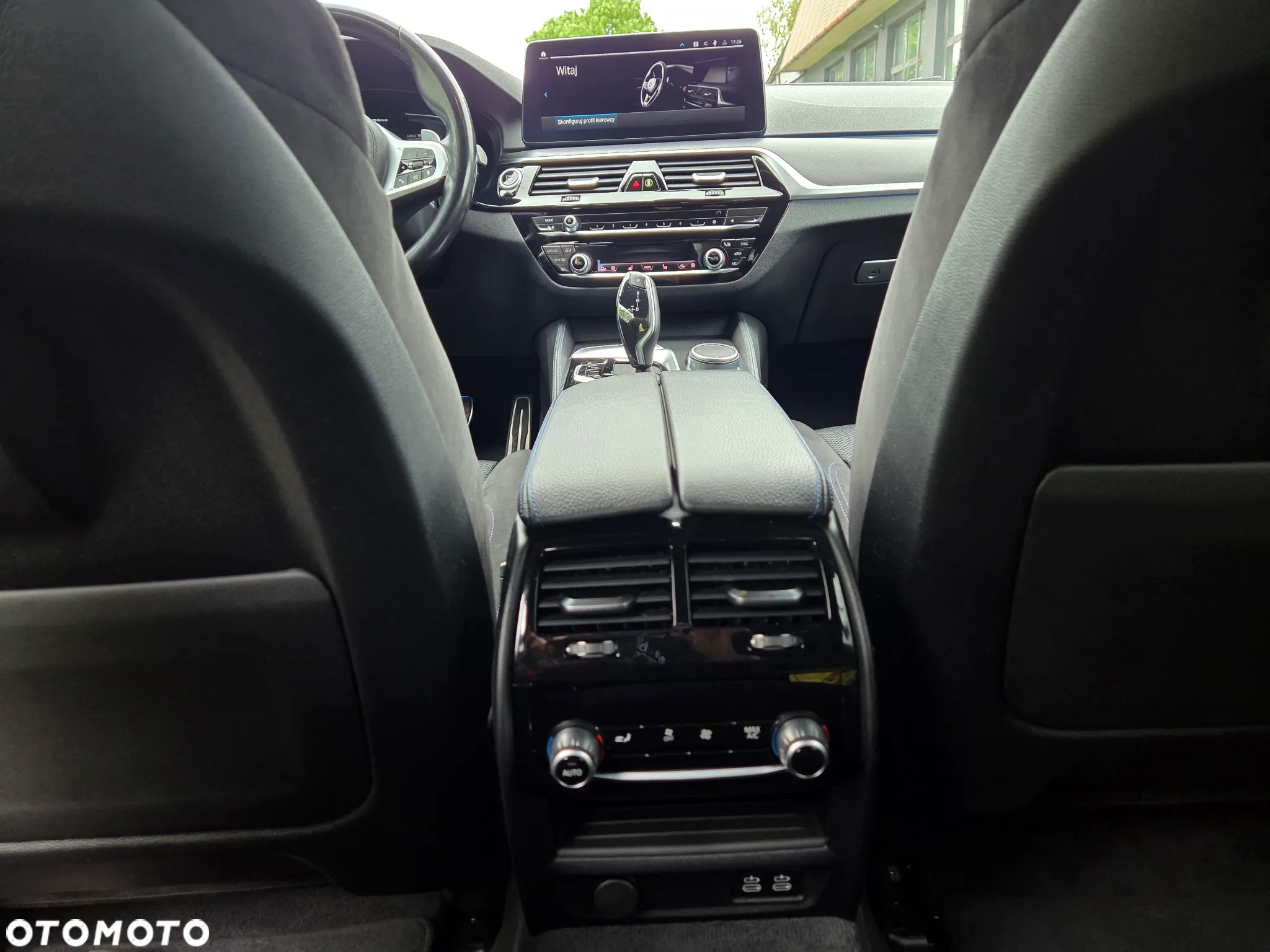 BMW Seria 5 530e M Sport sport - 32