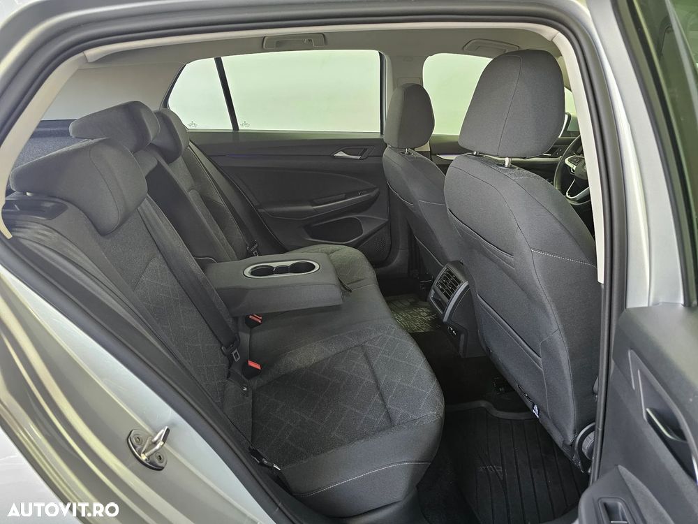Volkswagen Golf 1.0 TSI Life - 31