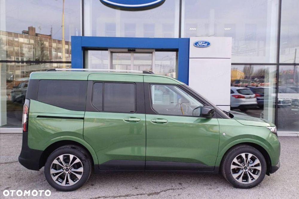 Ford Tourneo Courier - 8