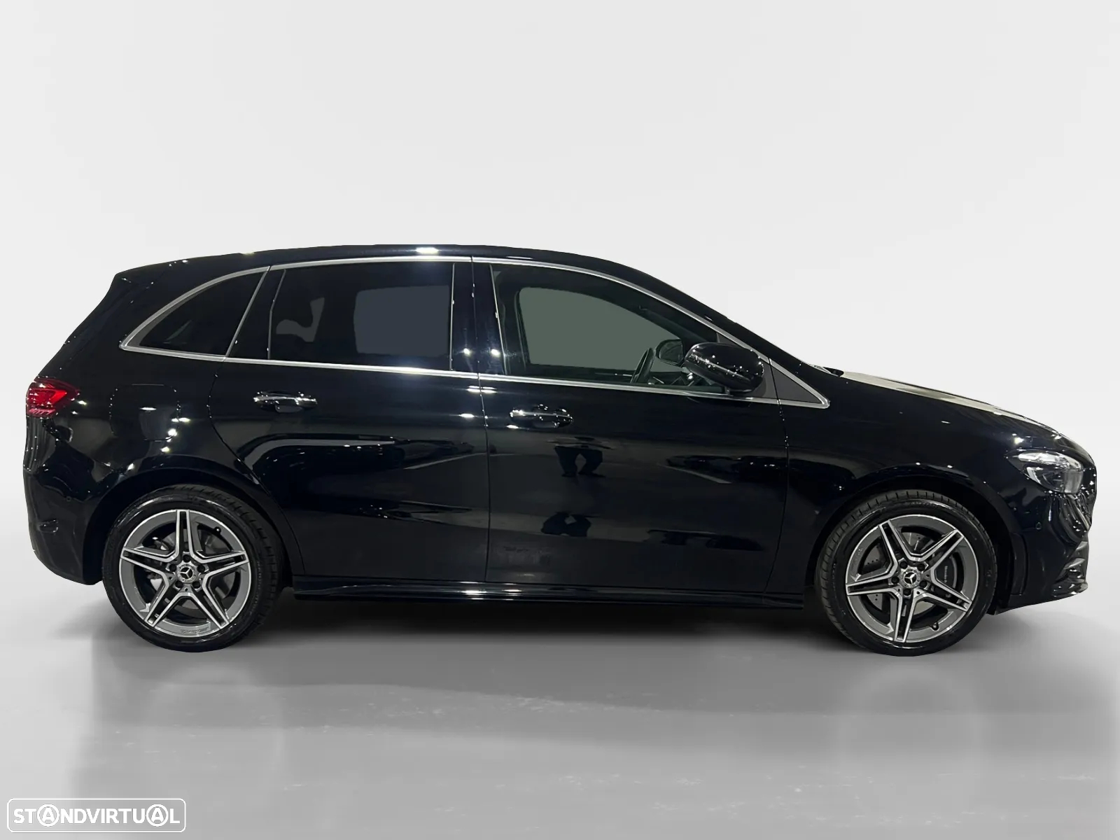 Mercedes-Benz B 250 e - 7