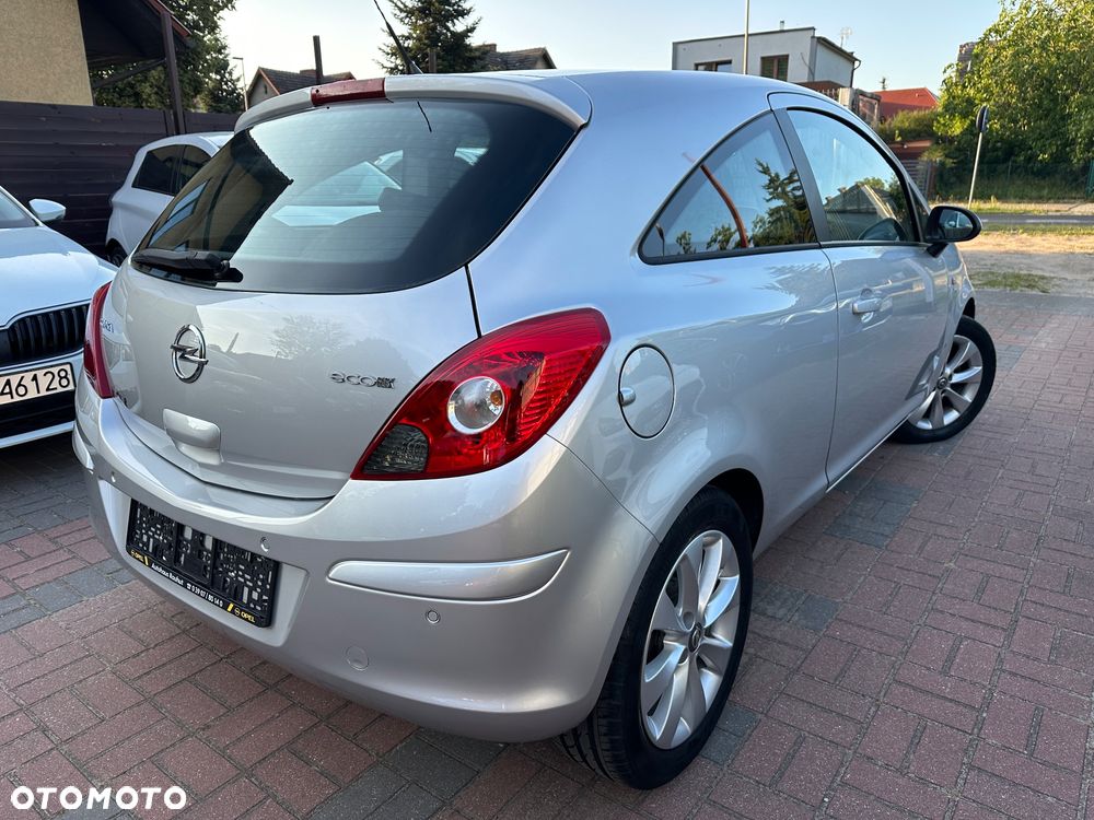 Opel Corsa 1.2 16V EcoFLEX Color Elegance - 4