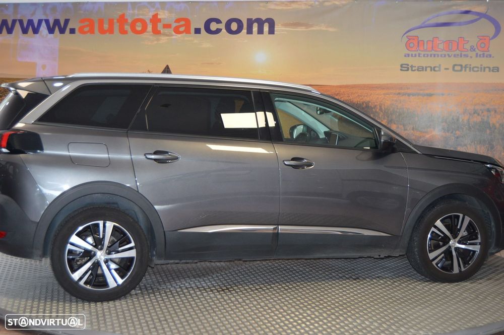 Peugeot 5008 1.2 PureTech Allure EAT6 - 6