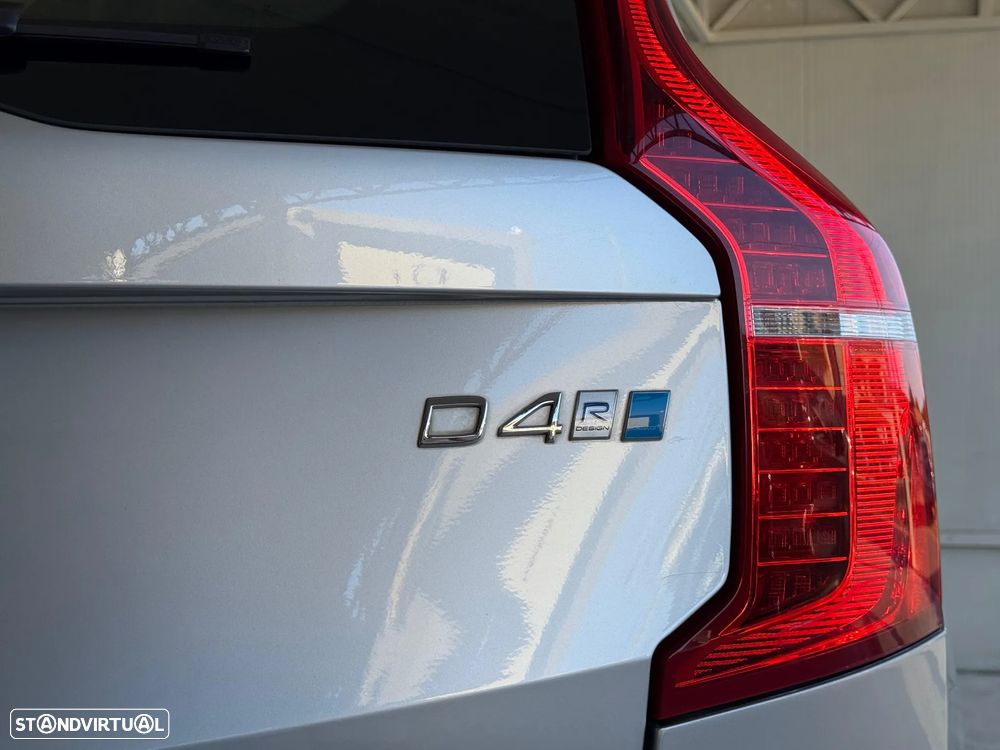 Volvo XC 90 2.0 D4 R-Design - 20