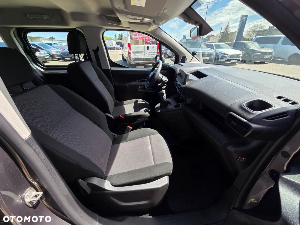 Toyota Proace City Verso 1.2 D-4T Business - 8
