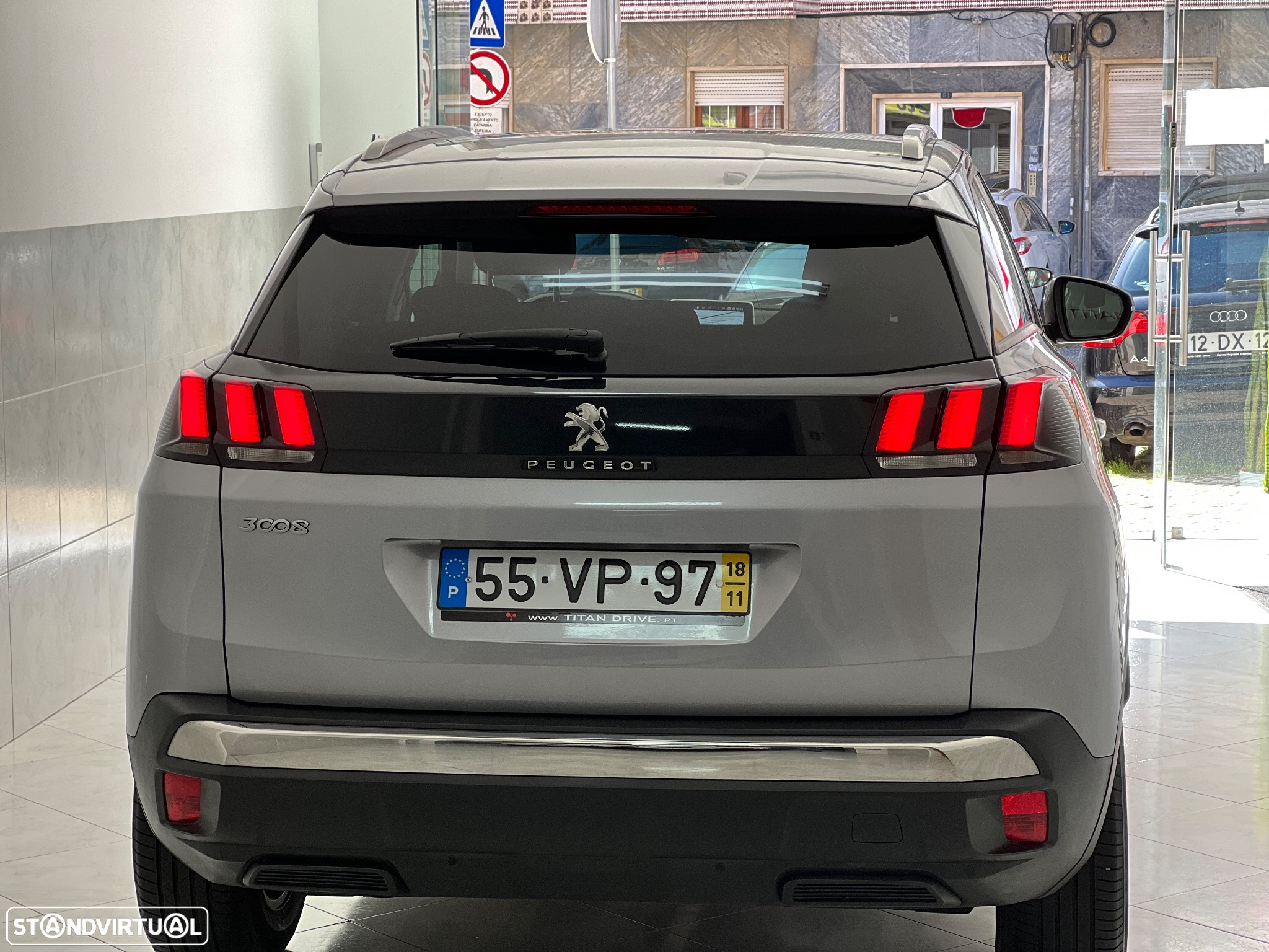 Peugeot 3008 1.5 BlueHDi Active - 9