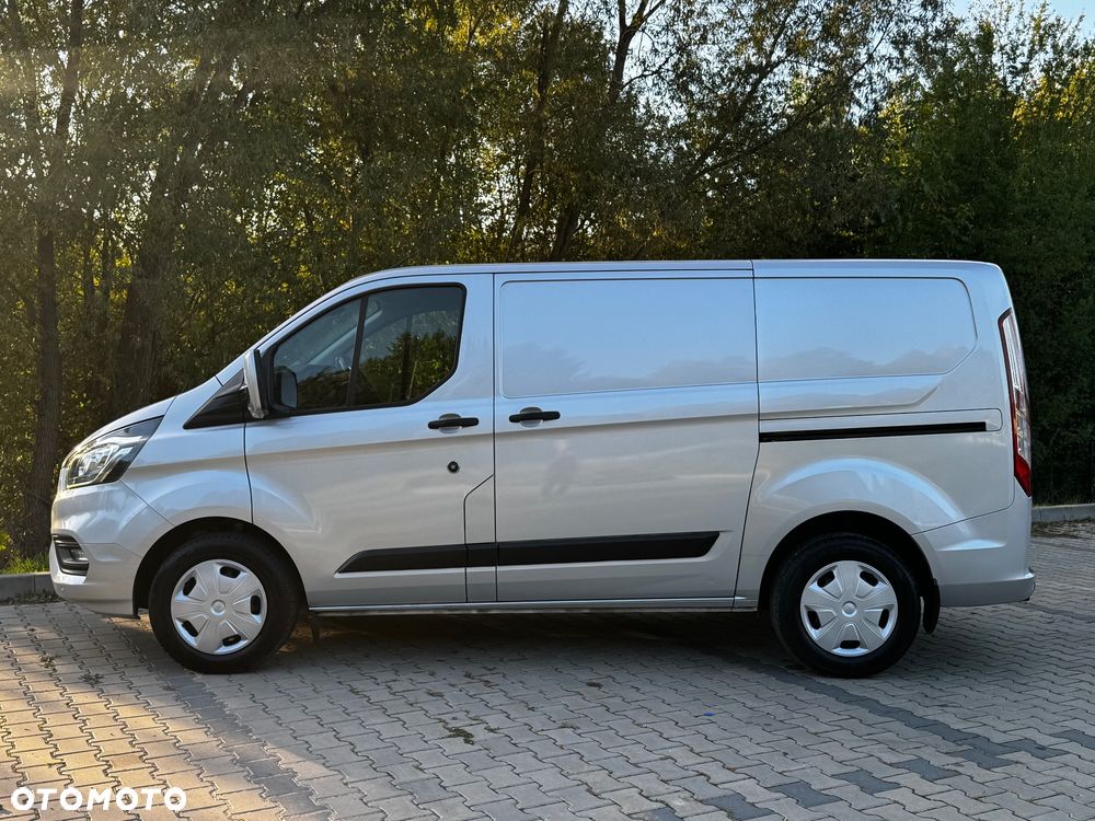 Ford Transit Custom - 13