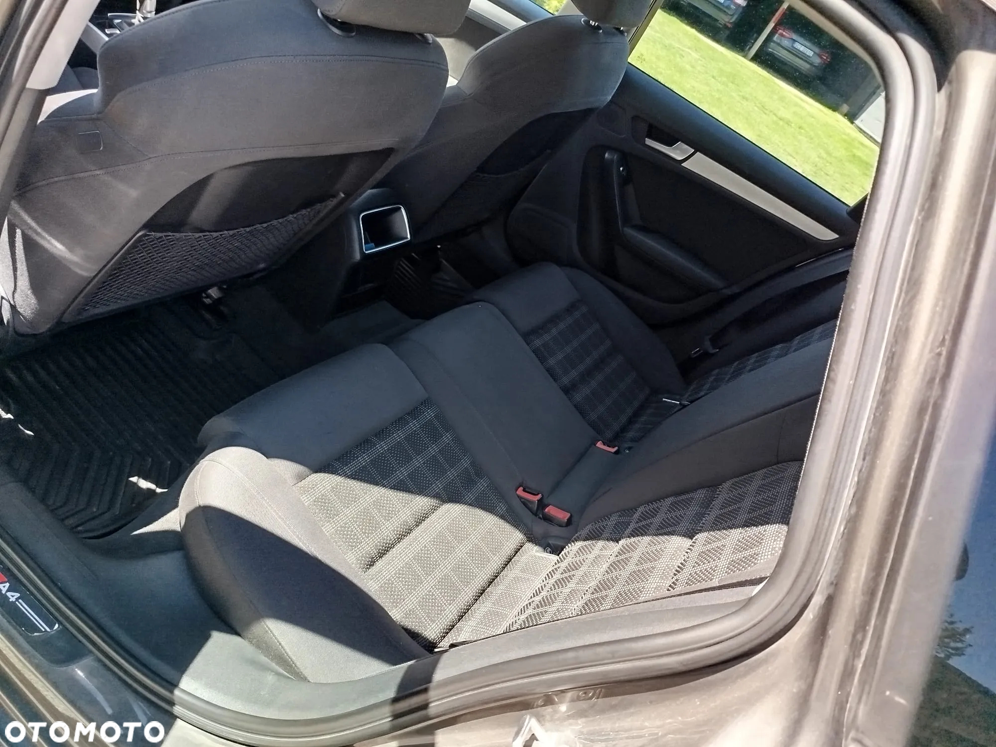 Audi A4 Avant 2.0 TDI DPF Attraction - 24