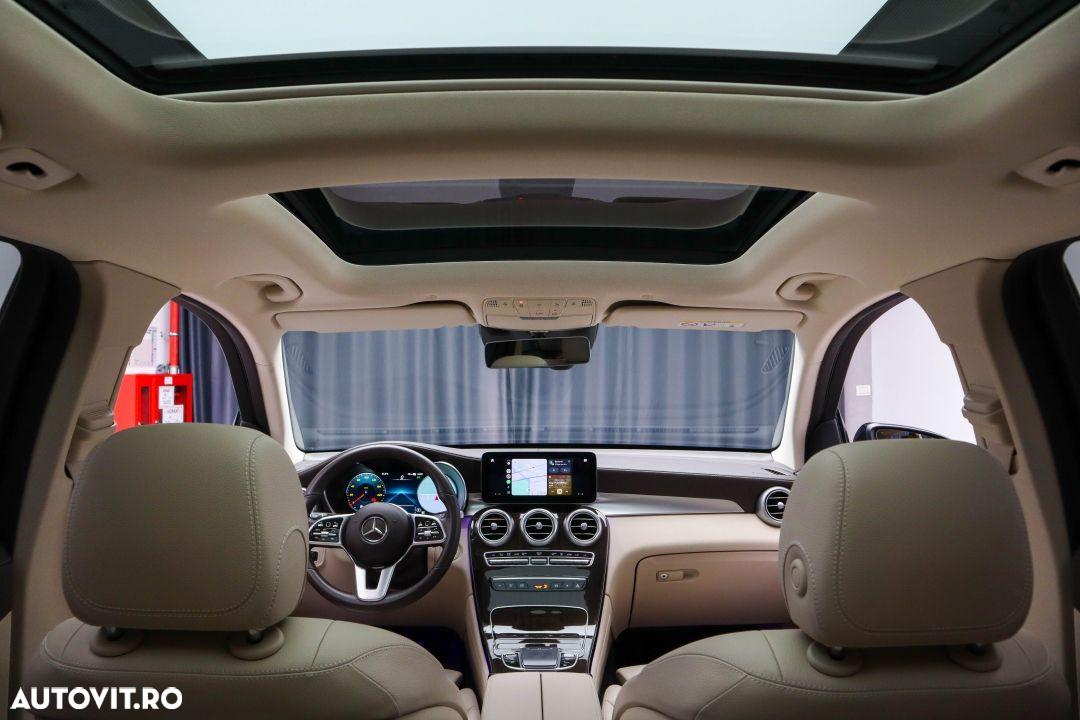 Mercedes-Benz GLC 300 de 4Matic 9G-TRONIC AMG Line Plus - 27