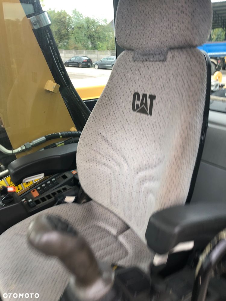 Caterpillar 313d - 10