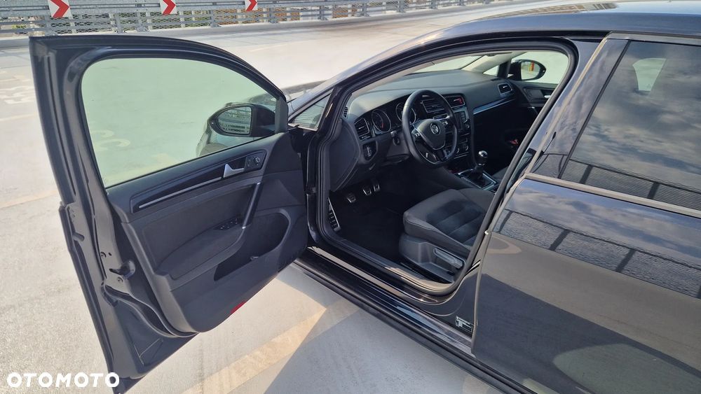 Volkswagen Golf 2.0 TDI (BlueMotion Technology) Highline - 5