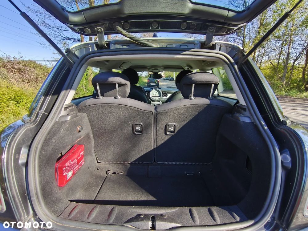 MINI Cooper Standard - 11